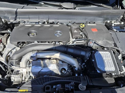 New 2026 Mercedes-Benz GLB 250 GLB 250 image 32