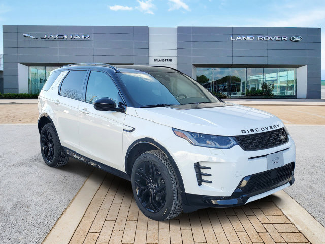 Used 2026 Land Rover Discovery Sport Landmark AWD/4WD image 3