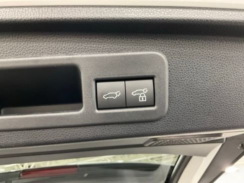 Used 2026 Toyota 4Runner Limited AWD/4WD image 12