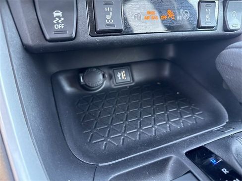 Used 2024 Toyota RAV4 XLE image 20