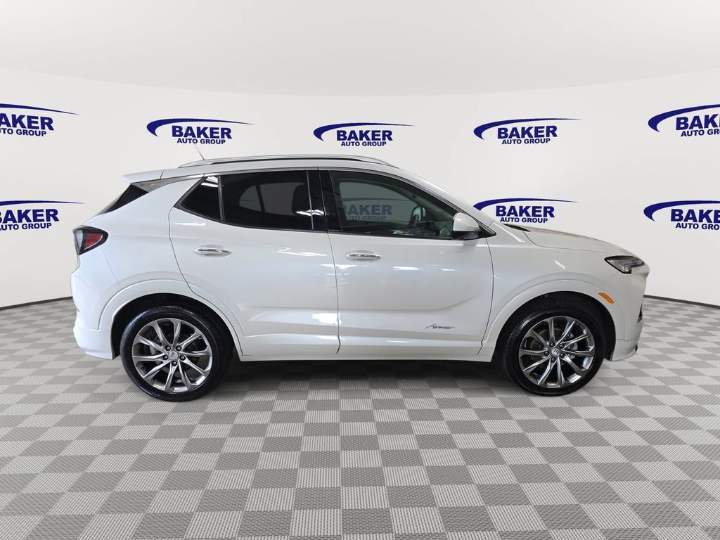 Certified 2024 Buick Encore GX Avenir w/ Avenir Technology Package AWD/4WD image 4