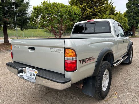 Used 2003 Toyota Tacoma PreRunner image 14