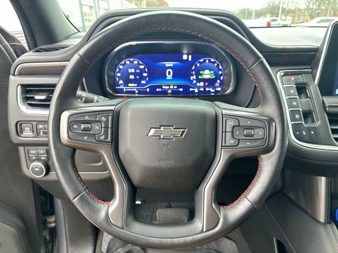 Certified 2022 Chevrolet Suburban RST w/ Luxury Package image 10