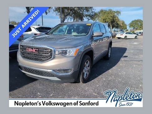 Used 2019 GMC Acadia SLE image 1