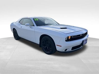 Used 2015 Dodge Challenger SXT