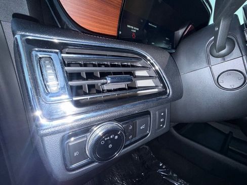 Used 2020 Lincoln Navigator L Reserve w/ Equipment Group 208A Reserve AWD/4WD image 20
