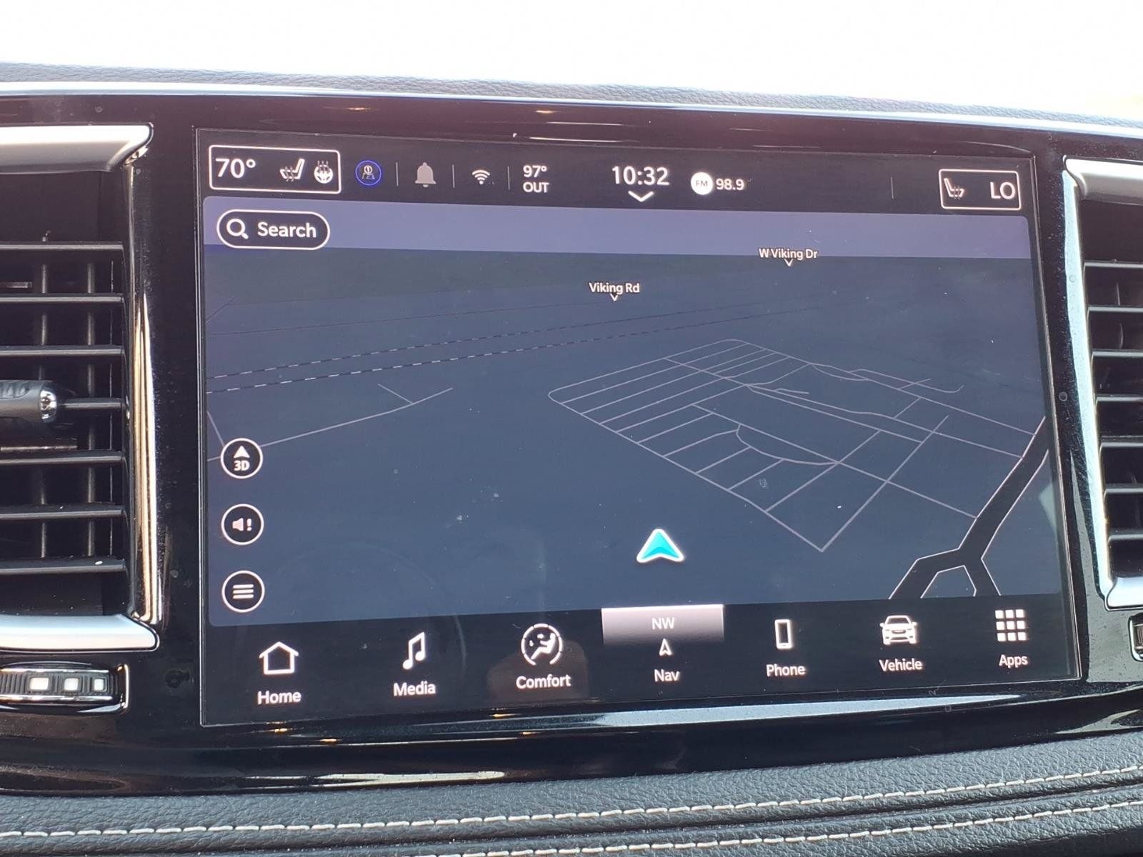 Used 2025 Chrysler Pacifica Limited FWD image 5