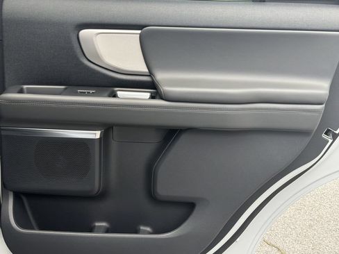 New 2026 Ford Expedition Active RWD image 20