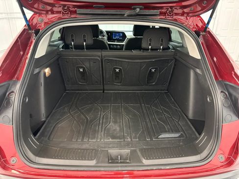 Used 2024 Chevrolet Trax LS w/ LS Convenience Package FWD image 36