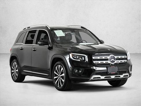 Certified 2023 Mercedes-Benz GLB 250 GLB 250 w/ Premium Package image 3