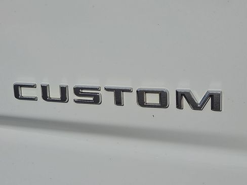 Used 2024 Chevrolet Silverado 2500 Custom w/ Custom Convenience Package AWD/4WD image 9