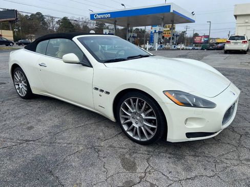 Used 2014 Maserati GranTurismo Convertible RWD image 9