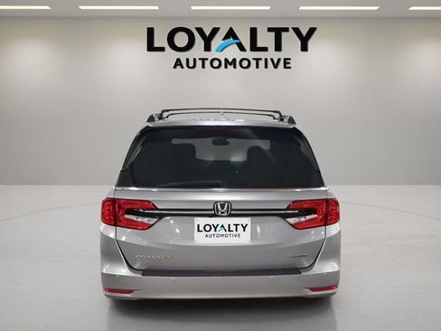 Used 2021 Honda Odyssey Touring image 4