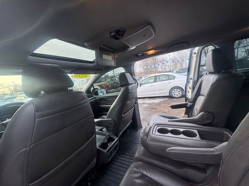 Used 2018 Honda Odyssey Touring image 37