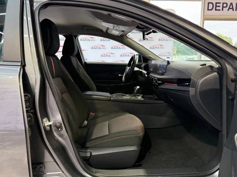 Used 2026 Nissan Sentra SR w/ Floor Mat Package FWD image 42