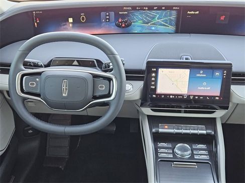 New 2026 Lincoln Nautilus Reserve image 25