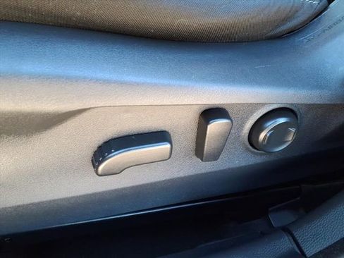 Used 2022 Subaru Legacy Premium image 7