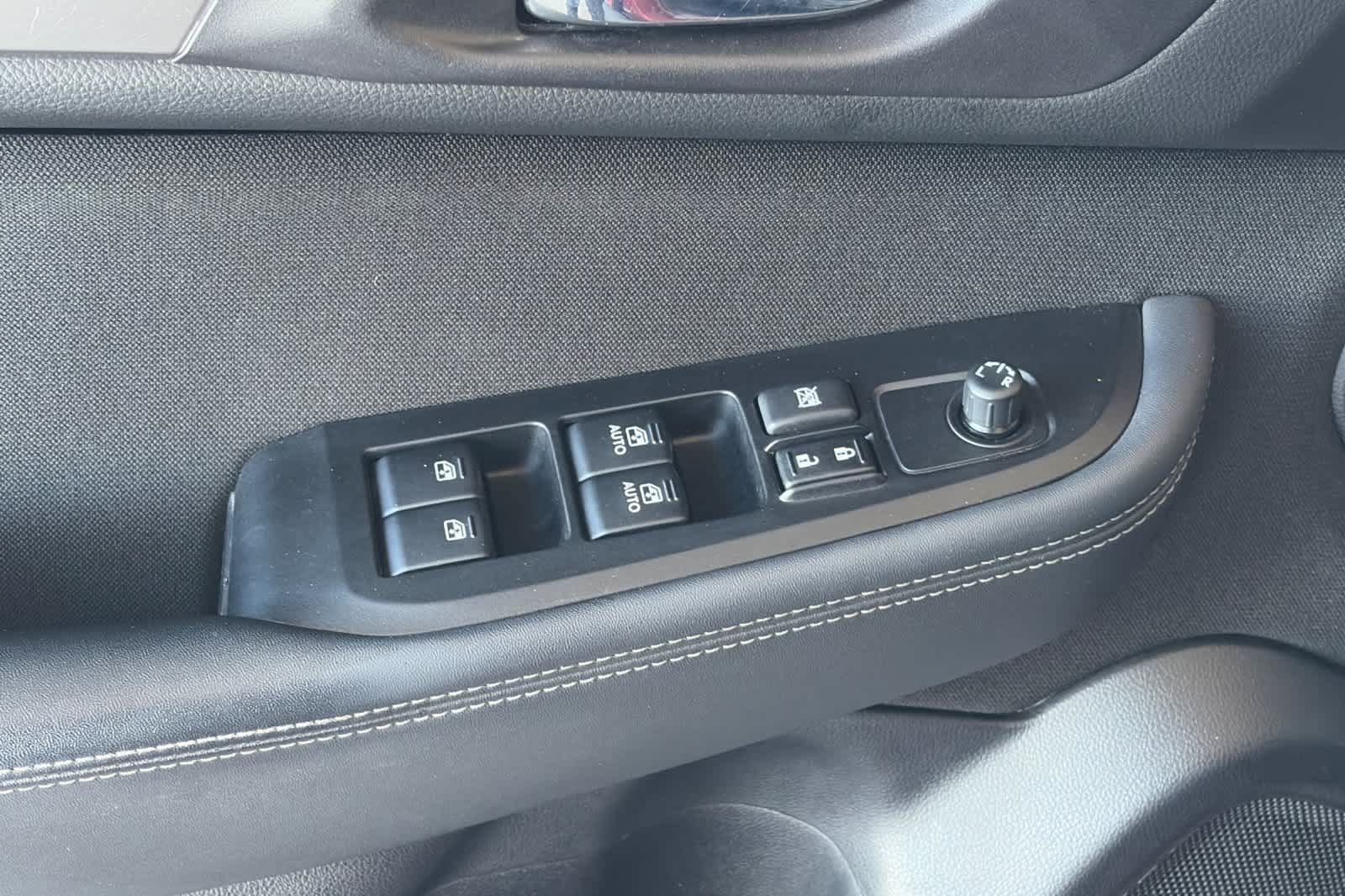 Used 2019 Subaru Outback 2.5i Premium AWD/4WD image 13