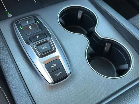 Used 2024 Honda Ridgeline Sport image 19