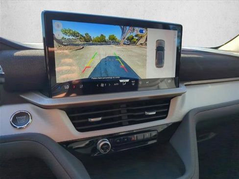 New 2026 Ford Explorer Active image 13