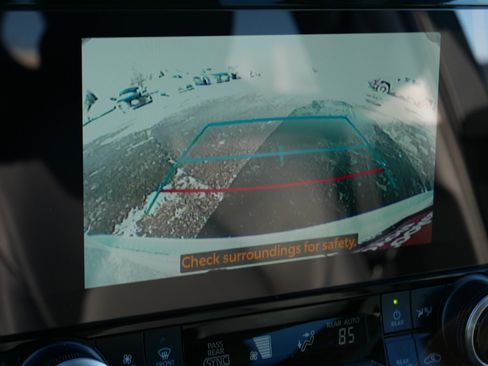 Certified 2026 Toyota Highlander XLE image 34