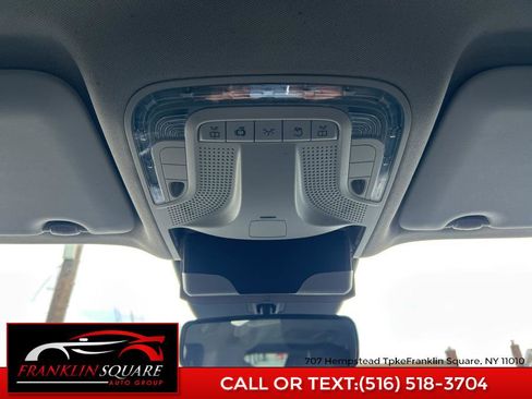 Used 2019 Mercedes-Benz Metris Standard Roof 126 Wheelbase image 63