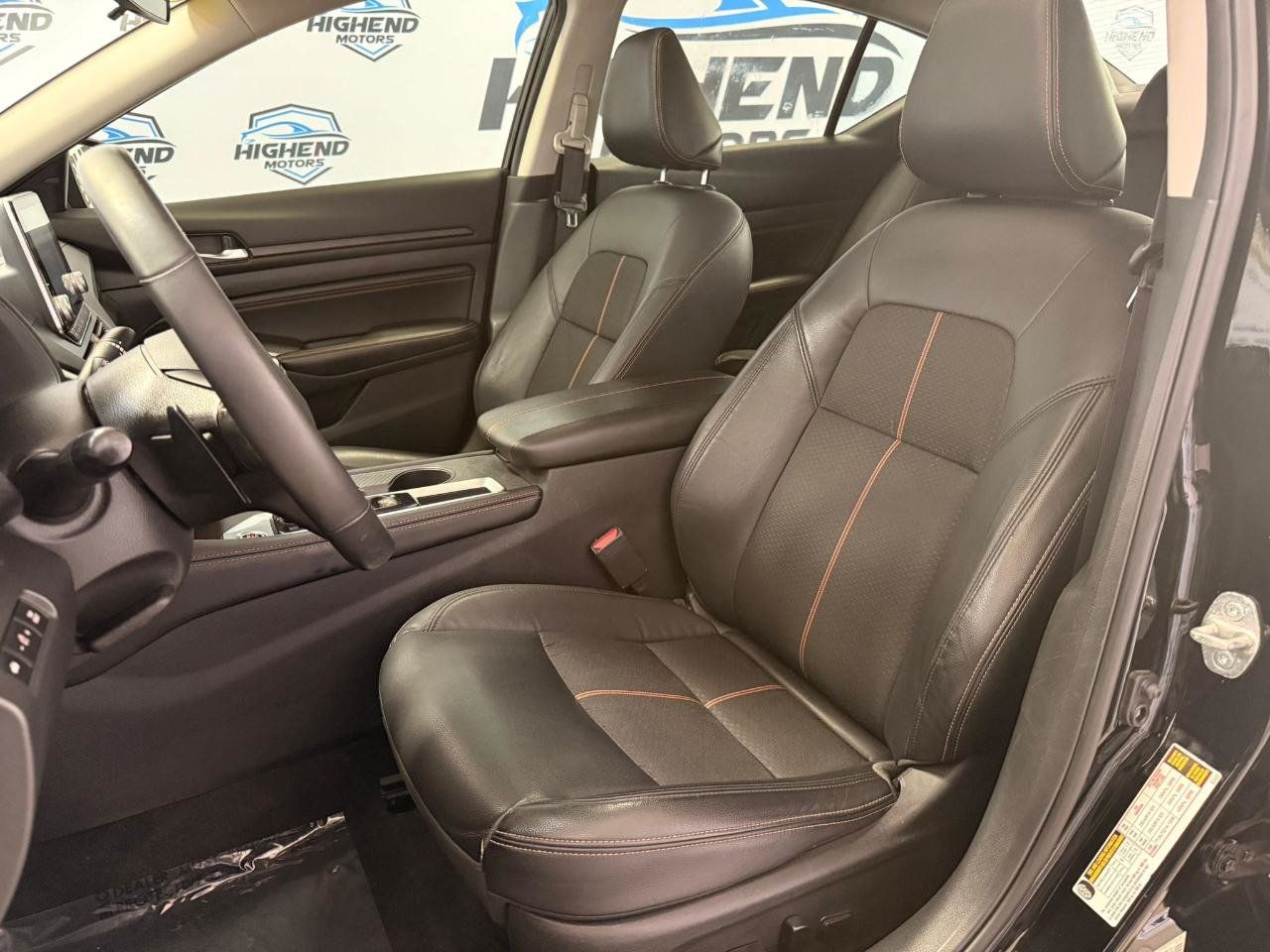 Used 2022 Nissan Altima 2.5 SR w/ Midnight Edition Package FWD image 15