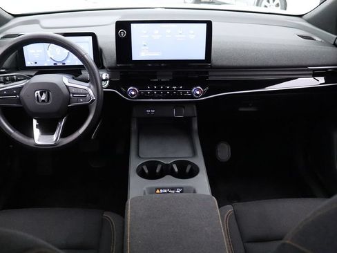 Used 2024 Honda Prologue EX image 16