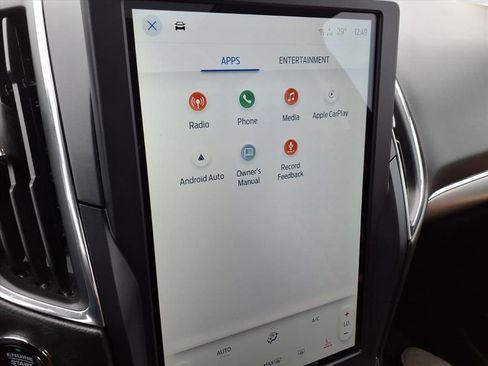 Used 2022 Ford Edge Titanium image 15