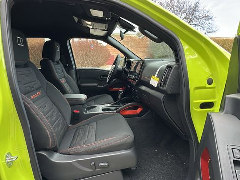 New 2026 Nissan Frontier PRO-4X w/ Pro-4x Convenience Package image 19