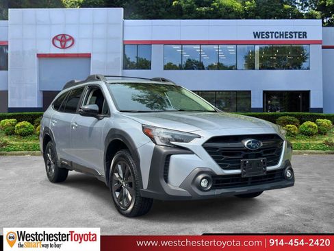 Used 2023 Subaru Outback Onyx Edition XT AWD/4WD image 1