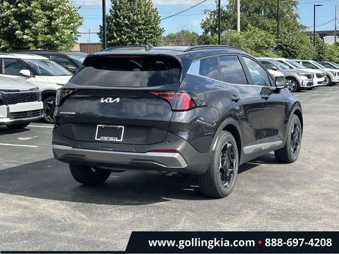 Certified 2026 Kia Sportage EX w/ EX Panorama Roof Package FWD image 3