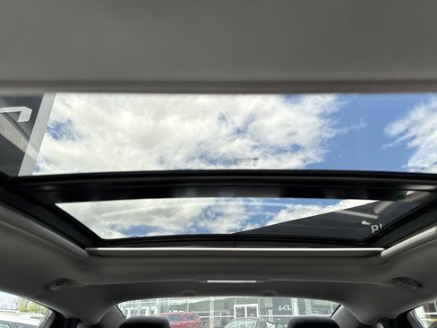 Used 2023 Chevrolet Malibu LT image 28