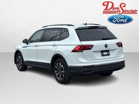 Used 2023 Volkswagen Tiguan S FWD image 9