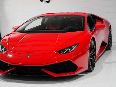 Used 2015 Lamborghini Huracan LP 610-4 AWD/4WD image 30