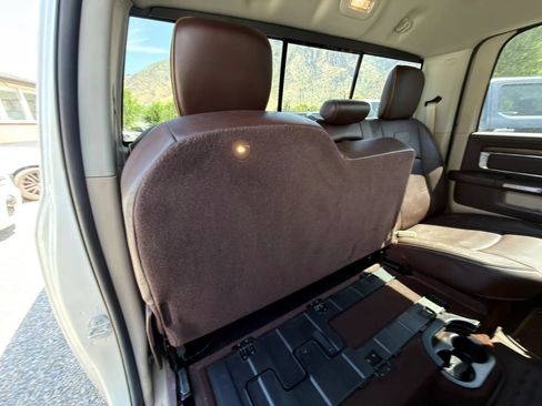 Used 2016 RAM 1500 Laramie Longhorn AWD/4WD image 11