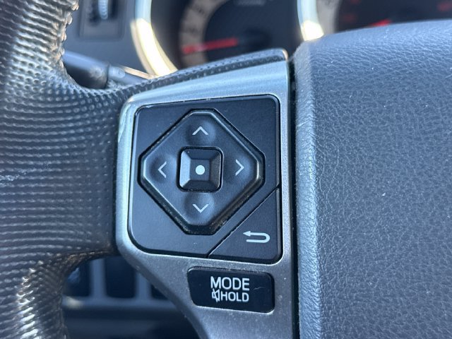 Used 2015 Toyota Tacoma 4x4 Double Cab w/ SR5 Package image 35