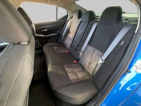 Used 2023 Nissan Sentra SR FWD image 19