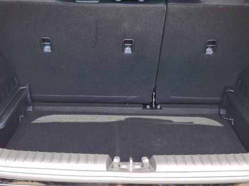Certified 2025 Kia Soul LX w/ LX Technology Package FWD image 31