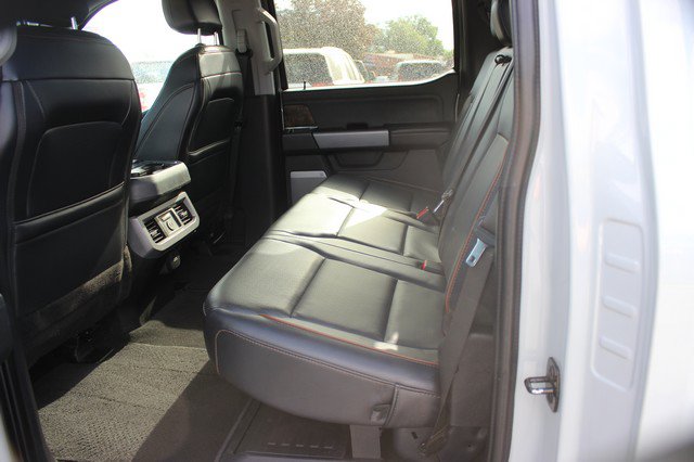 Used 2025 Ford F250 Lariat w/ Black Appearance Package AWD/4WD image 7