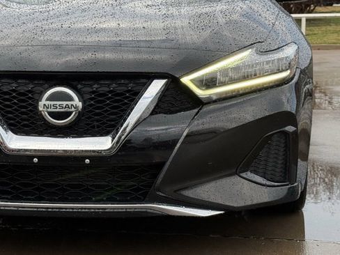 Used 2022 Nissan Maxima SV w/ Floor Mat Group image 10