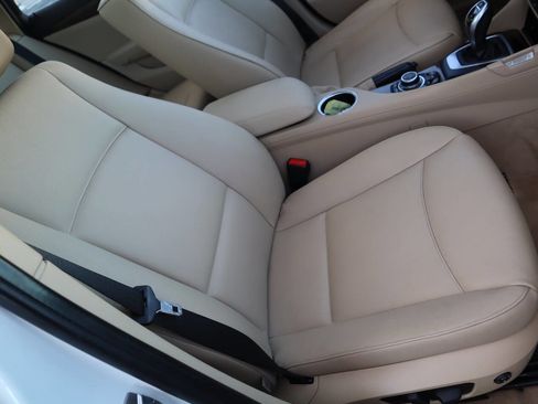 Used 2014 BMW X1 sDrive28i image 38