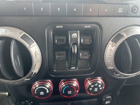 Used 2012 Jeep Wrangler Unlimited Sport image 24