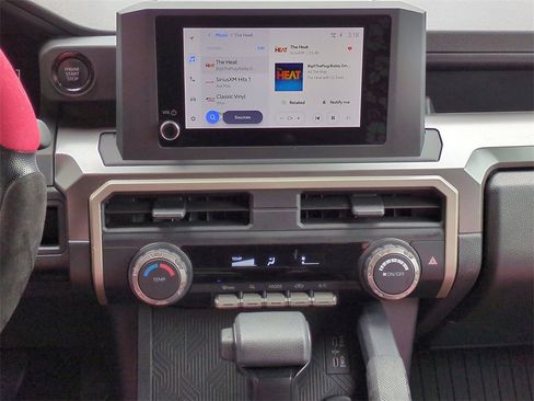 Used 2024 Toyota Tacoma SR5 image 18