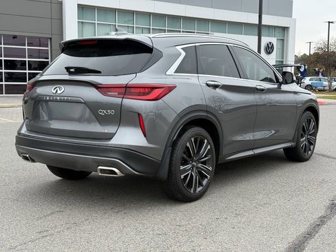 Used 2022 INFINITI QX50 Luxe w/ Appearance Package image 5