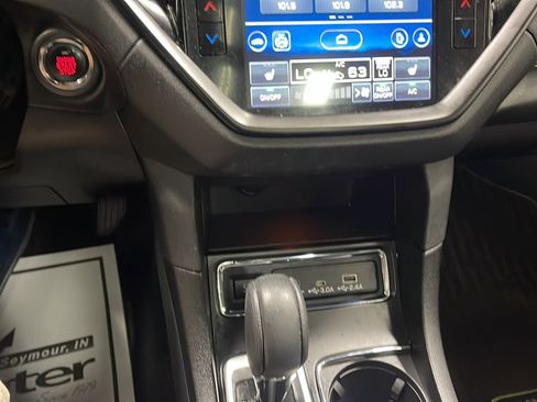 Used 2023 Subaru Ascent Onyx Edition Limited AWD/4WD image 10