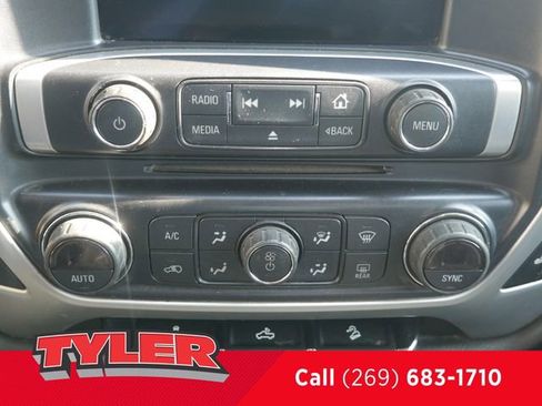 Used 2018 GMC Sierra 1500 SLE w/ SLE Value Package AWD/4WD image 34