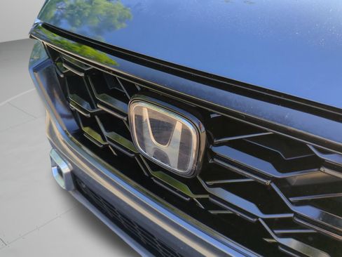 Used 2024 Honda CR-V Sport Touring image 29