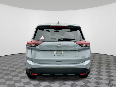 New 2026 Nissan Rogue SV AWD/4WD image 8