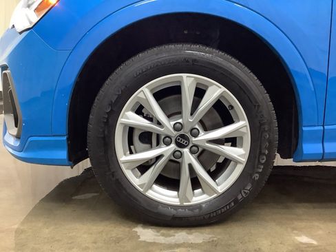 Used 2023 Audi Q3 2.0T Premium image 27